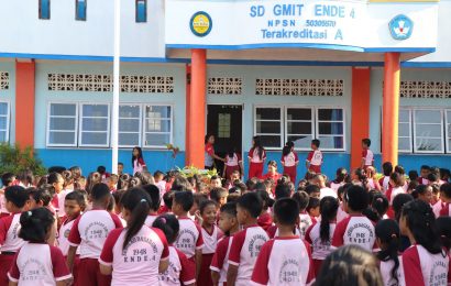 Satu-Satunya di Indonesia: Sekolah Kristen Tetapi Mayoritas Siswa Muslim